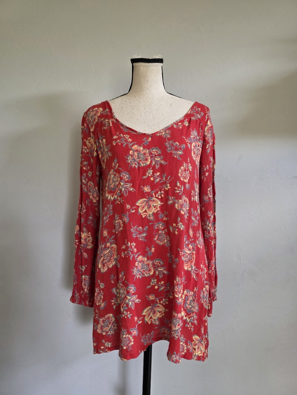 Billabong Distant Roads Boho Floral Tunic / Mini Dress - Hibiscus Red Small